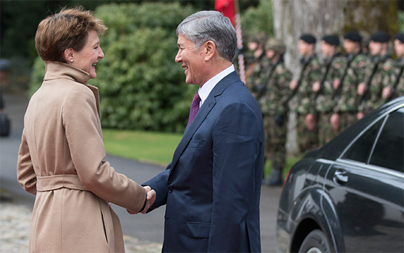 Visita ufficiale del presidente kirghiso Almazbek Atambayev a Berna